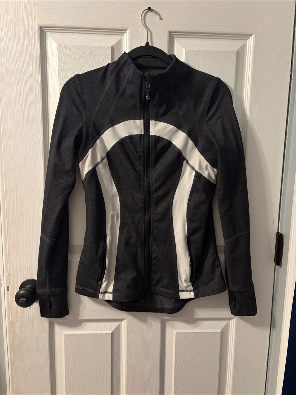 Lululemon Vintage Colorblock Define Jacket Black White Luon Size 6 Retro